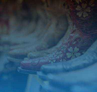 industry-retail-Dec-03-2025-06-46-21-9168-PM-1